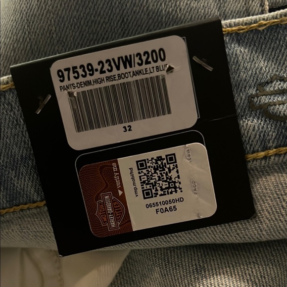 Harley-Davidson Women’s High Rise Boot Ankle Light Blue Denim Stretch Jean Nwt - Picture 5 of 8